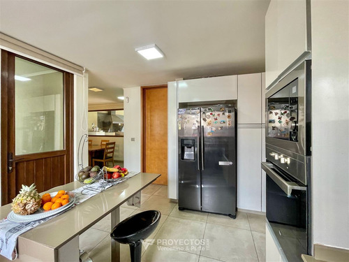 Casa En Venta De 4 Dorm. En Lo Barnechea (craighouse)