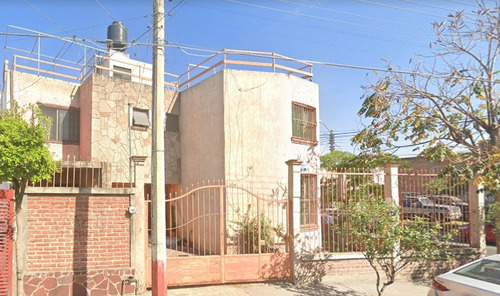 Vendo Casa En Isla Abaco, Colonia Jardines De San José!!! 204