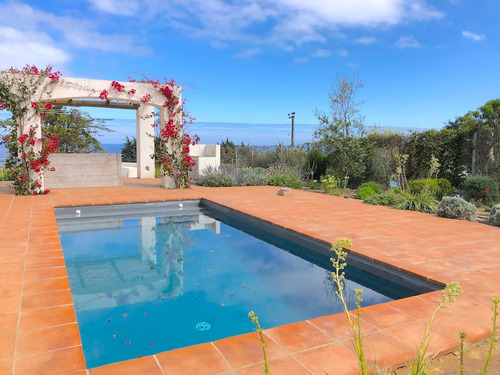 Encantadora Y Nueva Casa En Zapallar En Venta