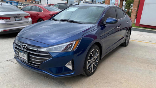 Imagen 3 de 15 de Hyundai Elantra 2019 2.0 Limited Tech Navi At