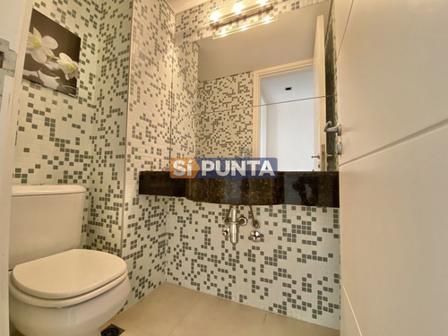 Imagen 19 de 23 de Venta De Apartamento De 2 Dormitorios En Mansa Punta Del Este