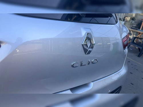 Renault CLIO IV EXPRESSION 1.2 MT
