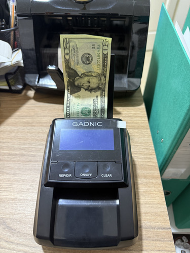 1863147393