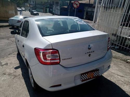 Imagem 10 de 10 de Renault Logan 1.0 12v Sce Flex Life Manual