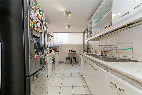 Departamento En Venta De 3 Dorm. En Las Condes