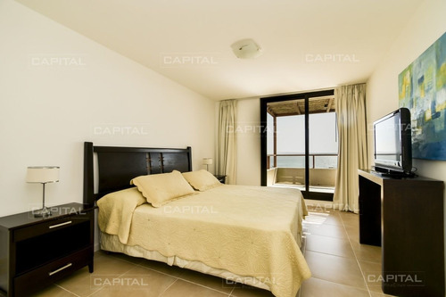 Imagen 14 de 28 de Venta De Apartamento Esquinero En Quartier Punta Ballena