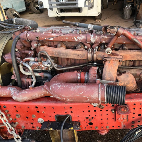 Motor Do Iveco Eurotech Com O Câmbio Zf - Completo
