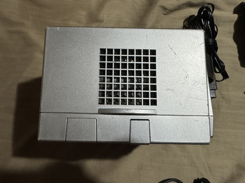 Nintendo Gamecube Plateado Con Capcom Vs Snk 2 Plateado (Usado)