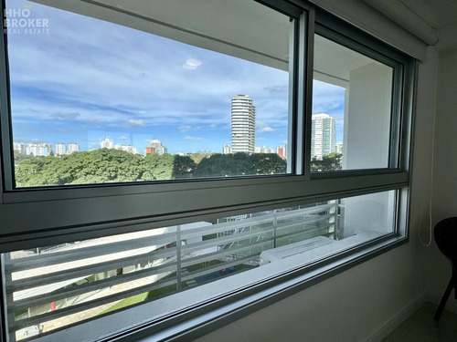 Departamento En Venta. Punta Del Este. Playa Mansa.