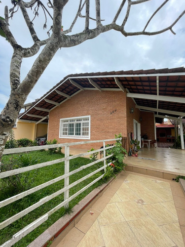 Linda Casa Estilo Chácara Na Beira Do Mar No Centro De Itanhaém Esquina Avenida Principal Da Cidade Comercial E Residencial