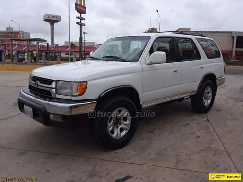 Toyota 4runner Sr5