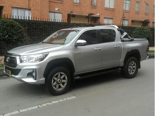 Toyota Hilux Mt 2400cc Td 4x4 Tc Fe