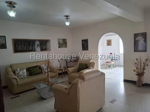 Casa En Venta El Cementerio