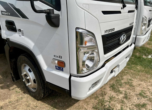 Imagen 3 de 25 de Camion Hyundai Mighty Ex6 Con Y Sin Caja, Y Doble Cabina S/c