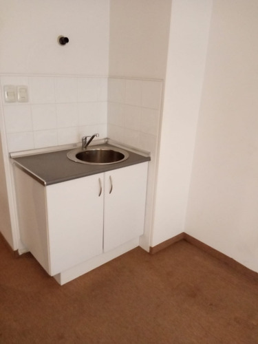 Imagen 8 de 9 de Excelente Vista, Piso 4to Piso, Impecable, Cofre