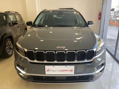 Imagen 3 de 16 de Jeep Commander Limited 4x4 H