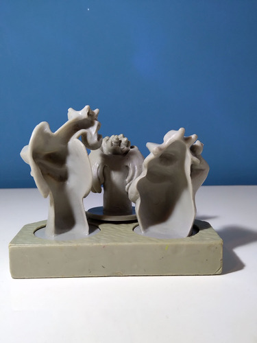 Figuras Victor,hugo Y Laverne Gargolas(jorobado Notredame) (Usado)