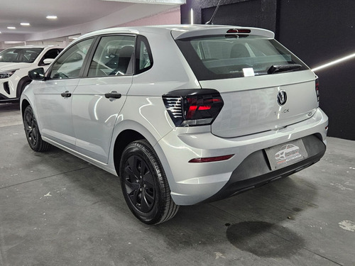 Volkswagen Polo 1.0 MPI TRACK MANUAL