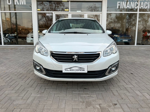 Imagen 8 de 15 de Peugeot 408