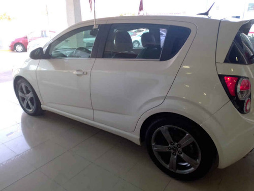 Chevrolet Sonic 2016 5 Pts. Rs Turbo Mt H