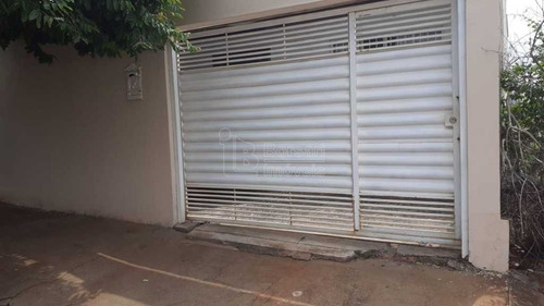 Imagem 1 de 6 de Venda De Casas / Padrão Na Cidade De Araraquara 3438