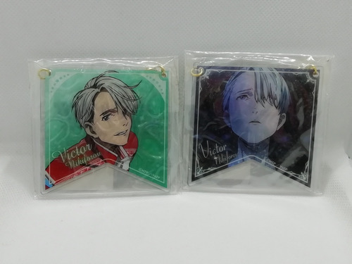 Imagen 1 de 4 de Llaveros Banderin Viktor Nikiforov Yuri On Ice Japon Anime
