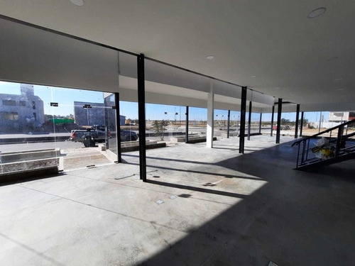 Imagen 5 de 8 de Alquiler Local En Docta 150mts2 Excelente A Estrenar
