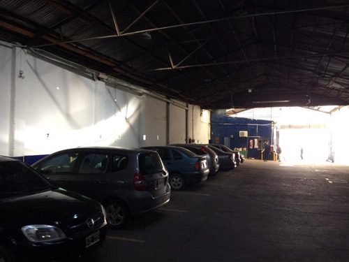 Imagen 5 de 13 de Permuta - Importante Galpon En F.o.t 2 En Venta - Moron Centro