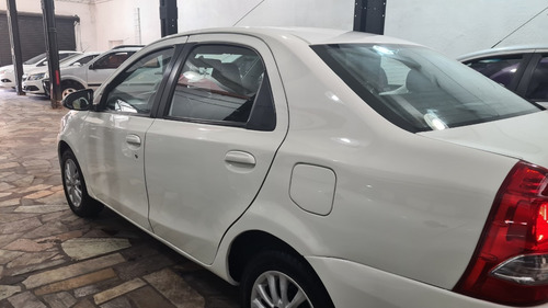 Toyota Etios Xls 2014