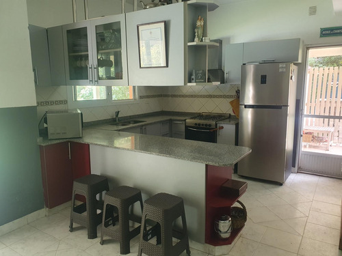 Casa En Venta 4 Dormitorios En Barrio Senderos 2, Pilar