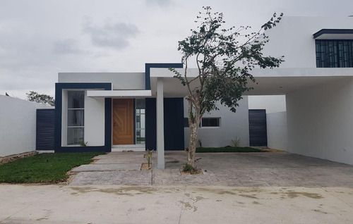 Imagen 1 de 19 de Casa De Una Planta En Privada Al Norte De Mérida - Pueblo Chablekal