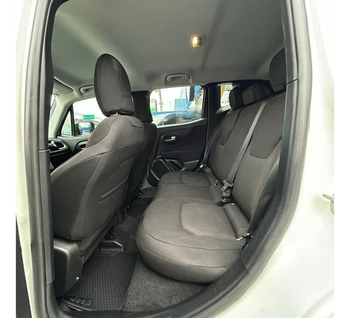 Jeep Renegade STD 1.8 4x2 Flex 16v Aut.
