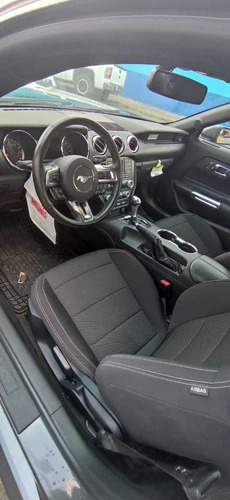 Imagen 6 de 13 de Ford Mustang Mustang