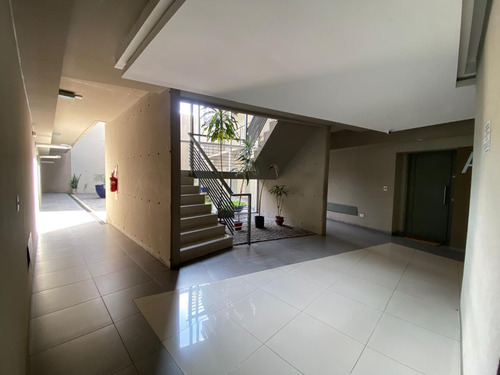 Departamento En Victoria Mono Con Bcon Y Coch