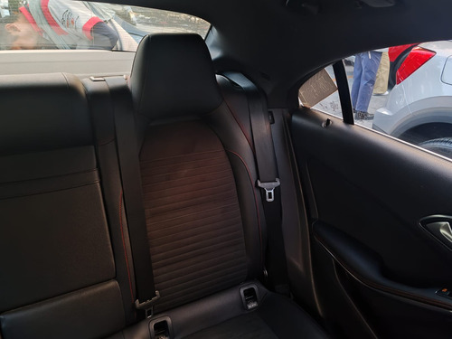 Mercedes-Benz Clase CLA 2.0 250 Cgi Sport At