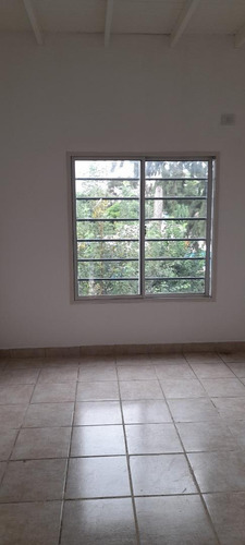 Imagen 19 de 25 de Amplio, Luminoso Duplex En Venta, La Lonja, Pilar