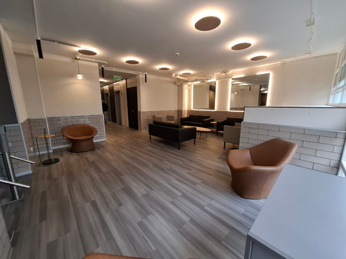 Edificio Plaza Central Piso 32