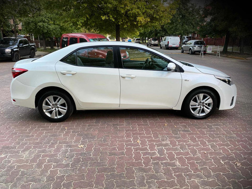 Toyota Corolla 1.8 Xei Mt 6ta Pack 140cv 2015 Impecable