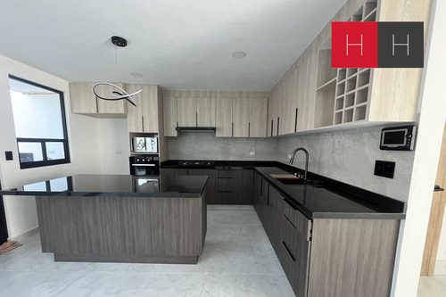 Casa En Venta En El Encanto De San Diego.