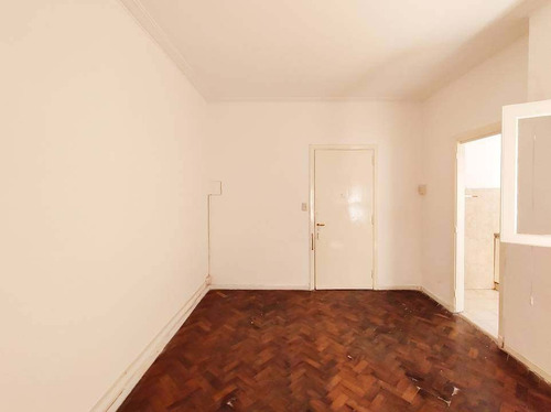 Imagen 3 de 19 de Venta De Departamento En Flores
