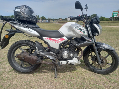 Imagen 4 de 8 de Benelli 15 Modelo 2017