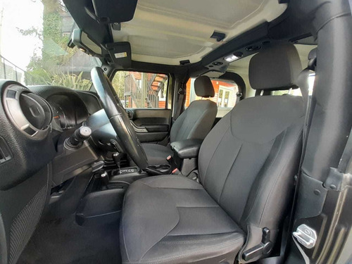 Imagen 9 de 15 de Jeep Wrangler 3.6 Sport V6 2 P 2017