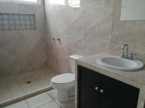 Vendo Amplia Casa Con Buena Distribución Y Gran Jardín En Cuautla Morelos