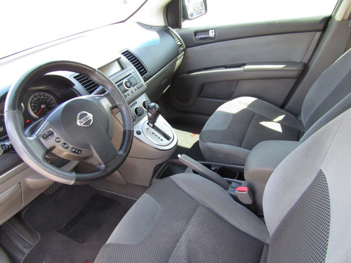 Nissan Sentra At 2.0