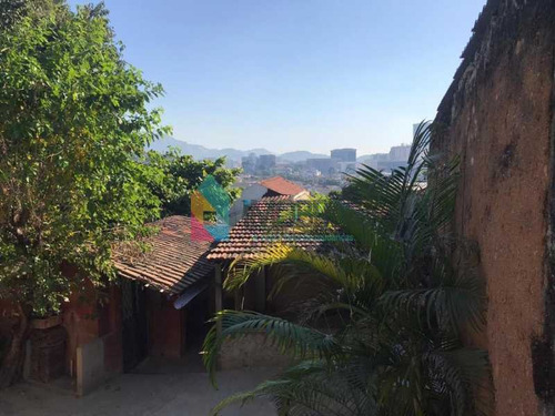 Imagem 8 de 15 de Casa Em Santa Tereza Com Grande Área Externa!! - Cpcv20007