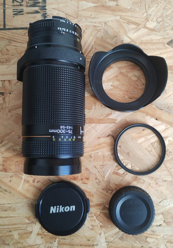 Zoom Nikon 75 300 F.4.5-5.6 Autofoco Y Manual Impecable Leer Nikon F Negro (Usado)