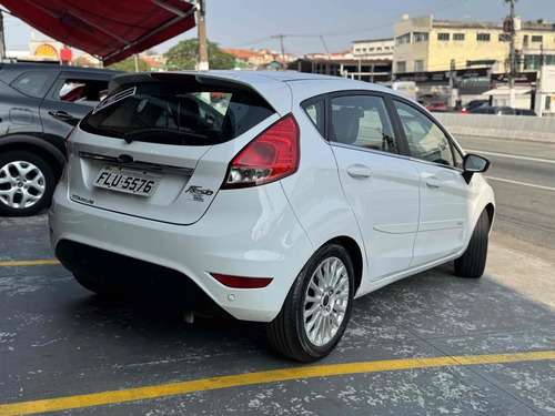 Ford Fiesta 1.6 TITANIUM HATCH 16V FLEX 4P POWERSHIFT