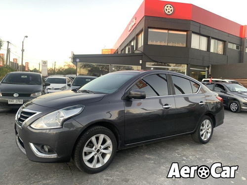 Nissan Versa Extra Full 1.6 2017 Impecable! Aerocar