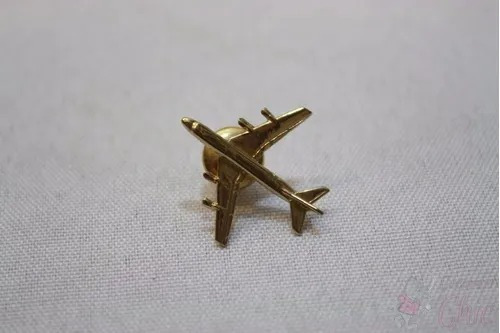 Pin Na Forma De Avião De Cia Aerea Cchic