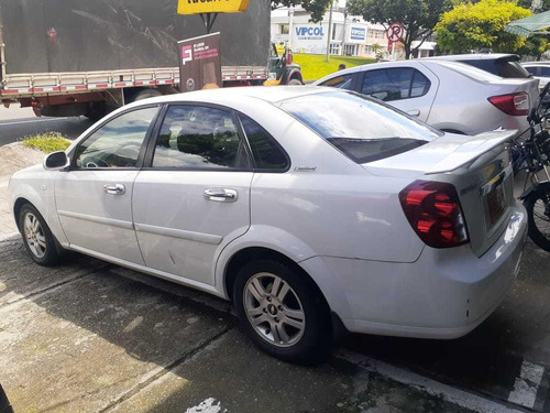 Chevrolet Optra 1800